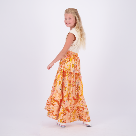 images/productimages/small/ss23kgn54001-qalinne-light-coral-model3.png