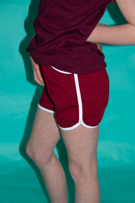 Short bordeaux rood