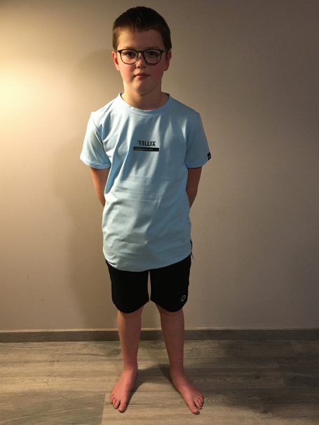 T-shirt Lichtblauw